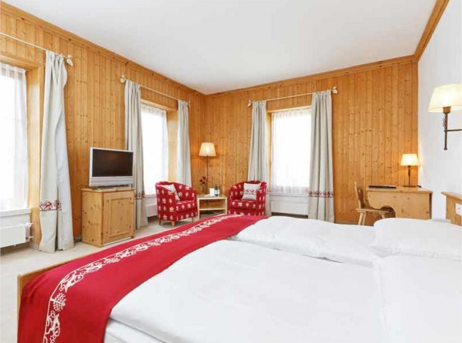 91_Hotel Edelweiss - Schoene Aussichten Touristik - Hotel-Edelweiss-Sils-DZ-Deluxe